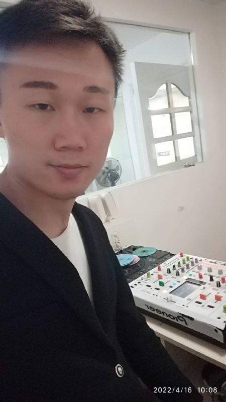 林锋的第三张照片--长汀相亲网