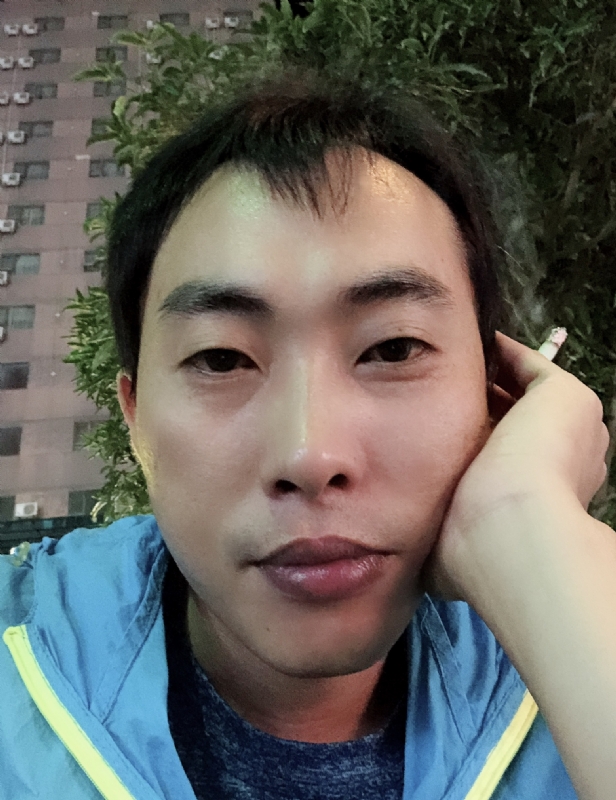 一直在路上的第一张照片--长汀相亲网
