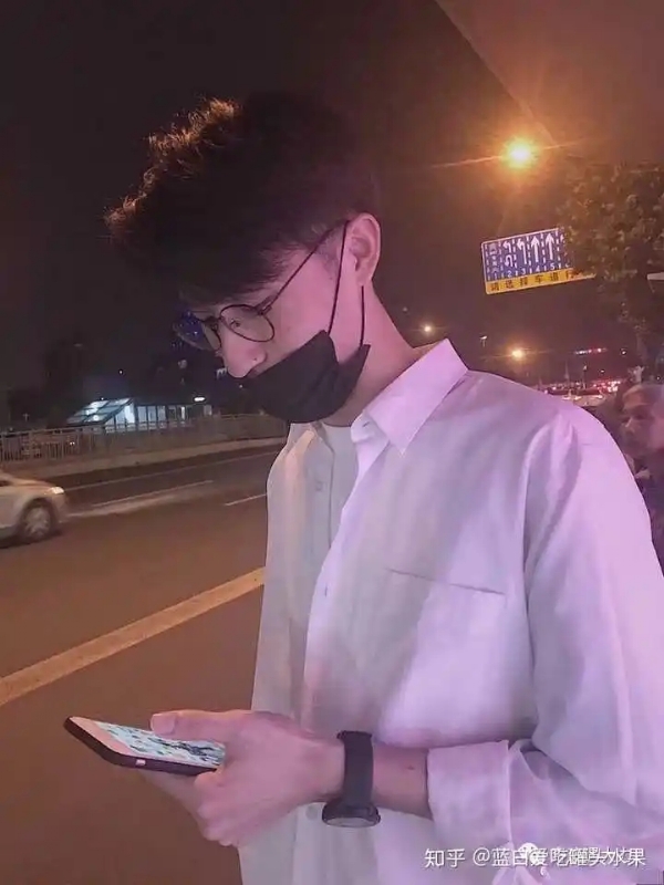 情圣的第二张照片--长汀相亲网