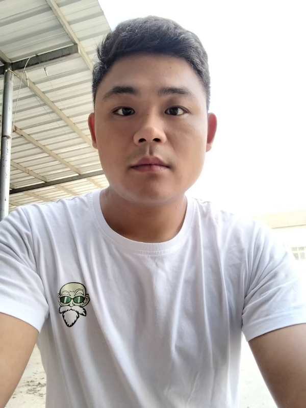 高大威武的第一张照片--长汀相亲网