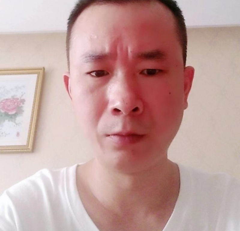 自由飞翔的第一张照片--长汀相亲网