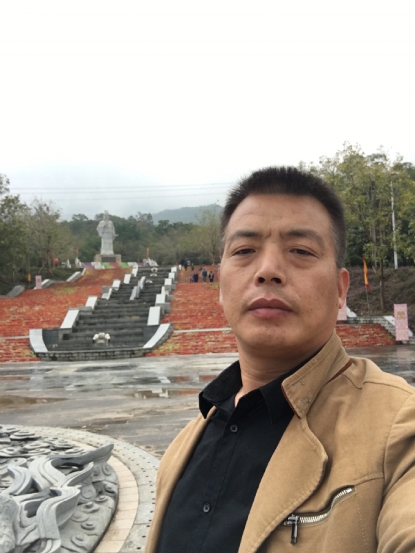 开心的松鼠的第二张照片--长汀相亲网