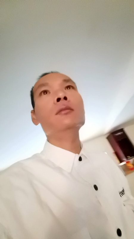 只影向谁去的第五张照片--长汀相亲网