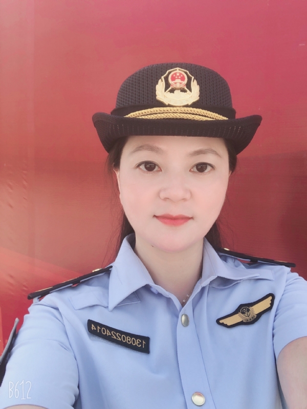 明明的第一张照片--长汀相亲网
