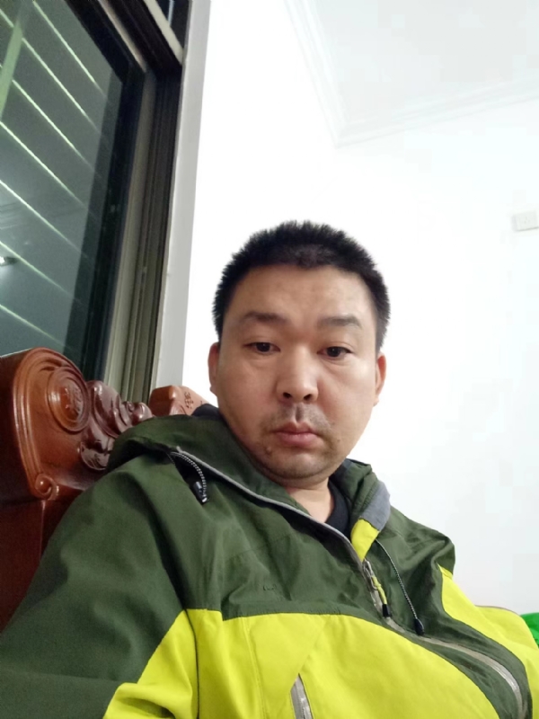 阿汤的第一张照片--长汀相亲网