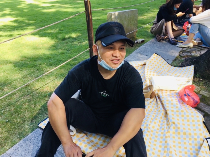 好大一颗石头的第一张照片--长汀相亲网