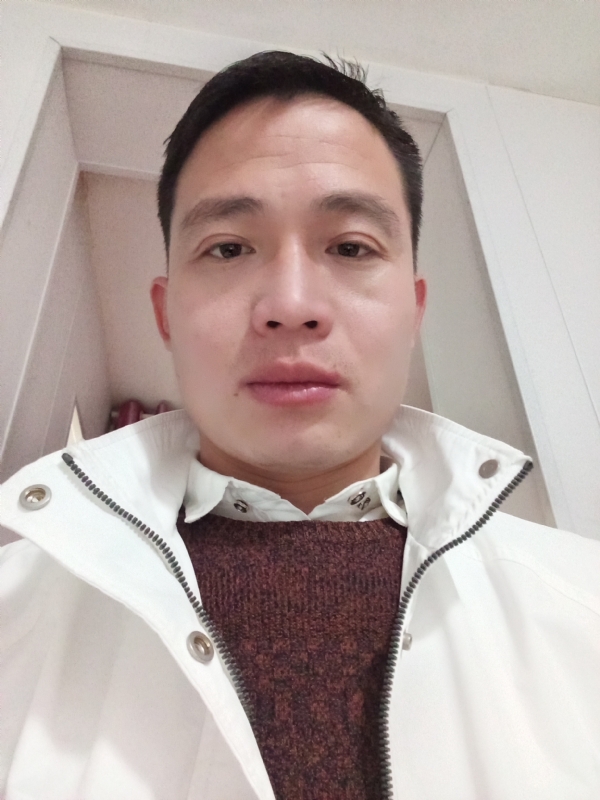 忧伤还是快乐的第一张照片--长汀相亲网