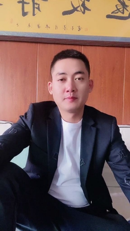 李泽胜的第一张照片--长汀相亲网