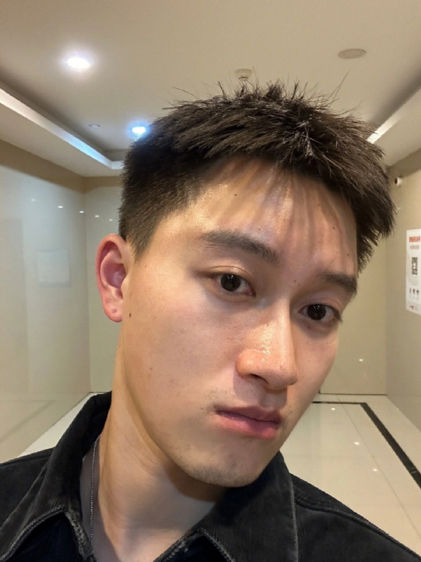 月光之下的第一张照片--长汀相亲网