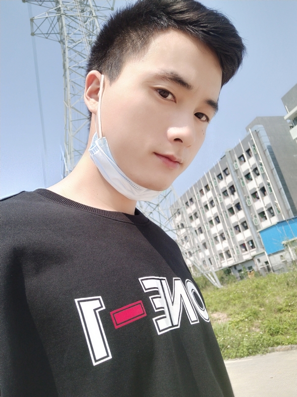 何凡的第一张照片--长汀相亲网