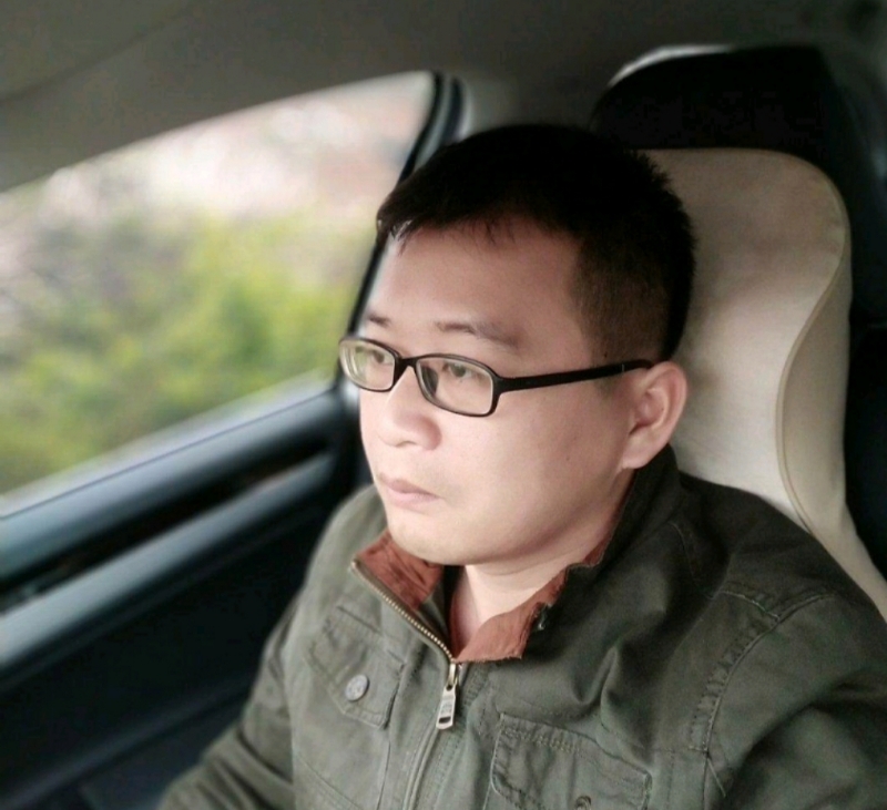 海风吹动你的心的第二张照片--长汀相亲网