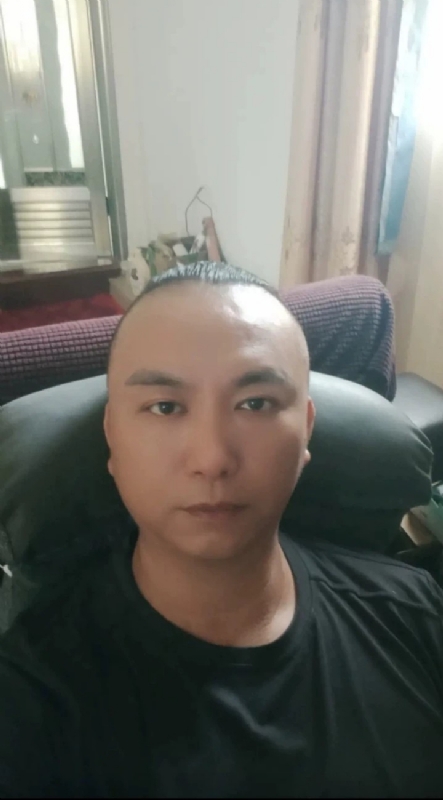 施逸森的第一张照片--长汀相亲网
