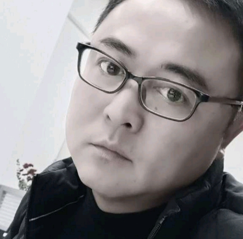 小石头的第二张照片--长汀相亲网