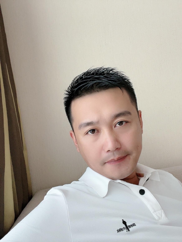 笑望人非的第一张照片--长汀相亲网