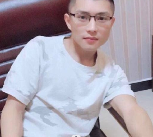 辉辉辉的第一张照片--长汀相亲网