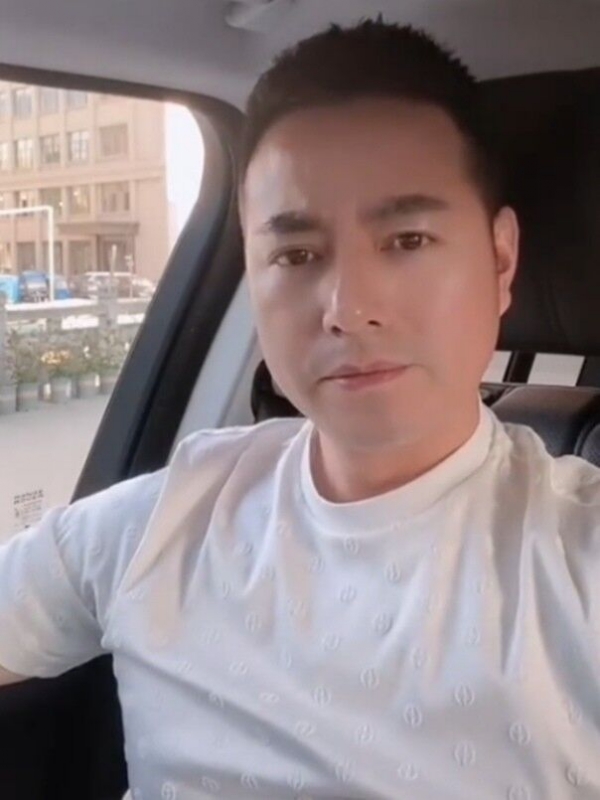 勿忘初心的第一张照片--长汀相亲网