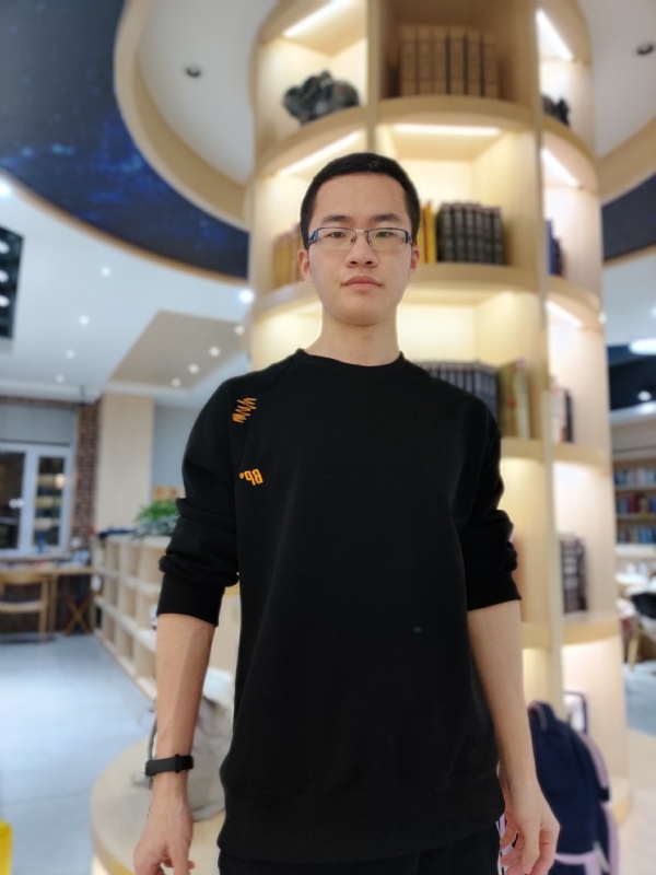 轩墨的第一张照片--长汀相亲网