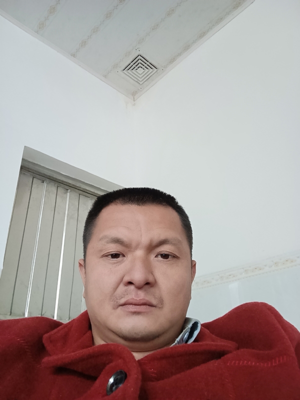 兰成龙的第一张照片--长汀相亲网