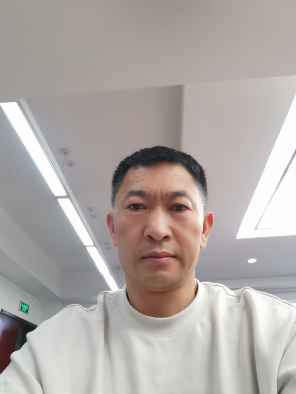 知足常乐的第一张照片--长汀相亲网