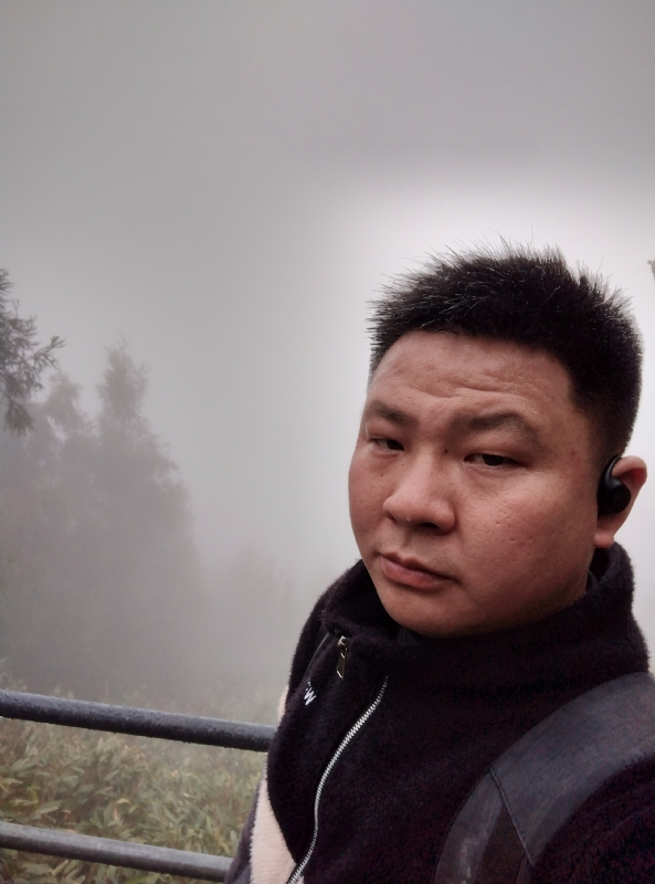 何何何的第一张照片--长汀相亲网
