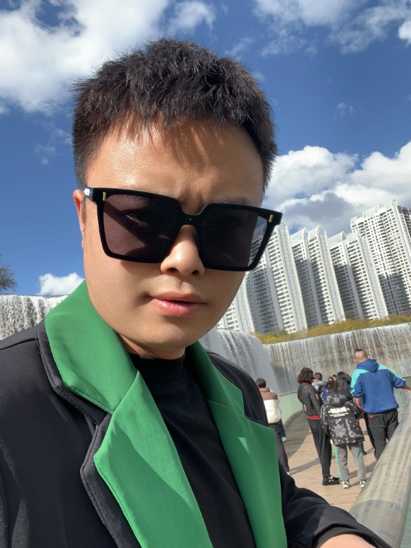 子阳的第一张照片--长汀相亲网