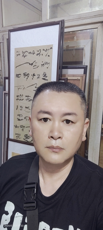 永恒的瞬间的第一张照片--长汀相亲网