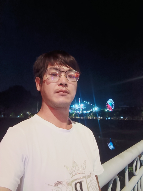 任豐的第一张照片--长汀相亲网