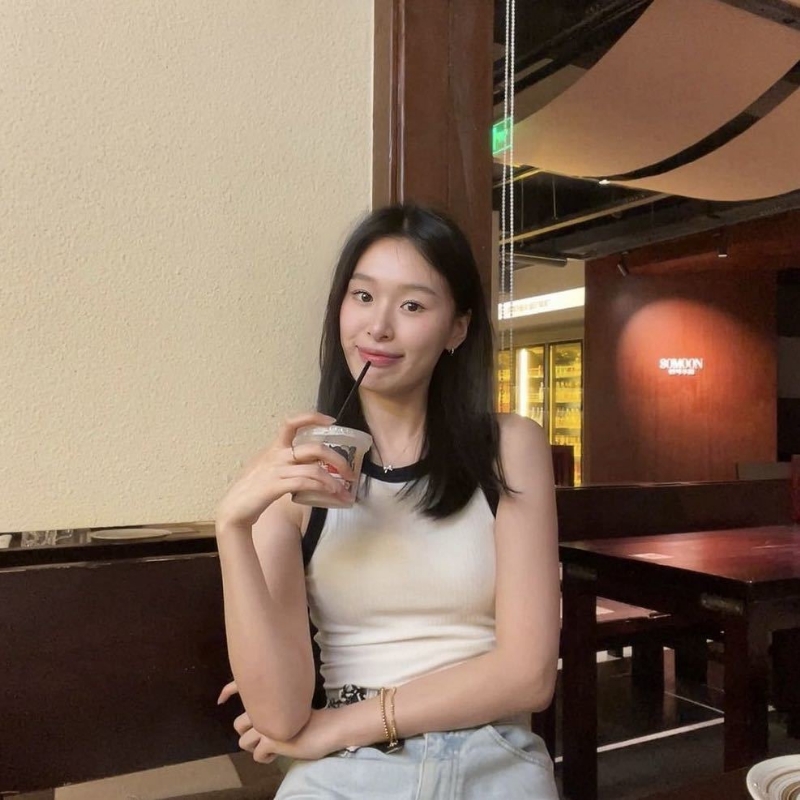 羽毛的第一张照片--长汀相亲网